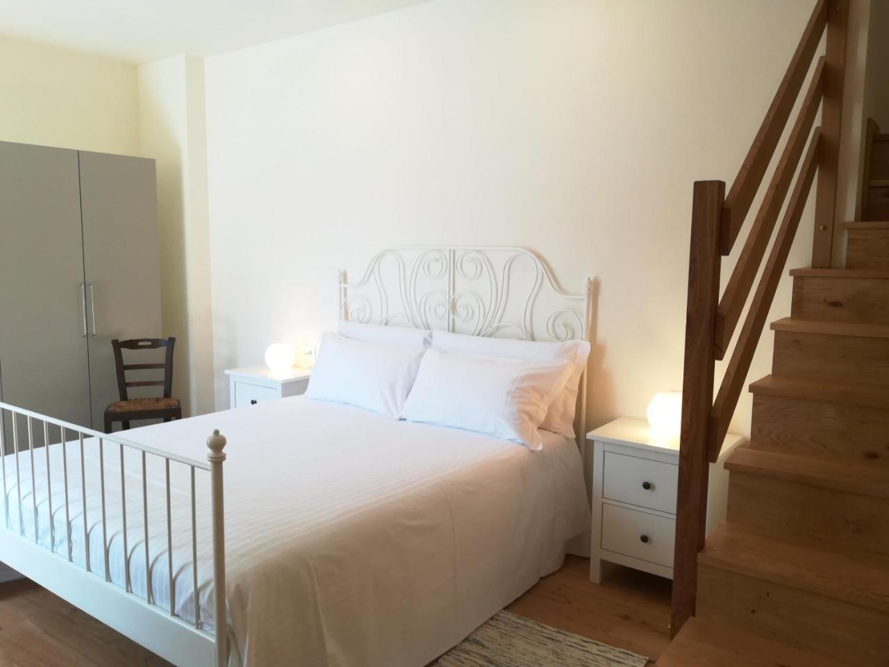 Raviola E Tajarin Apartment Verduno Ngoại thất bức ảnh